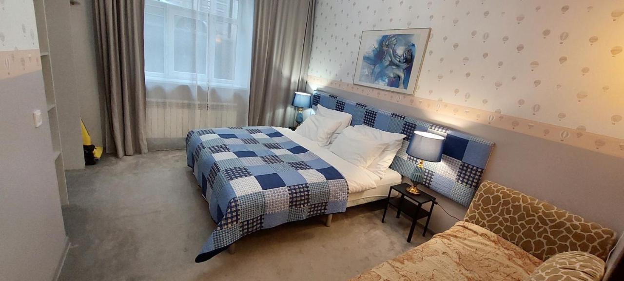 Parkcosylux Two Bedrooms Apart Free Parking Riga Exterior photo