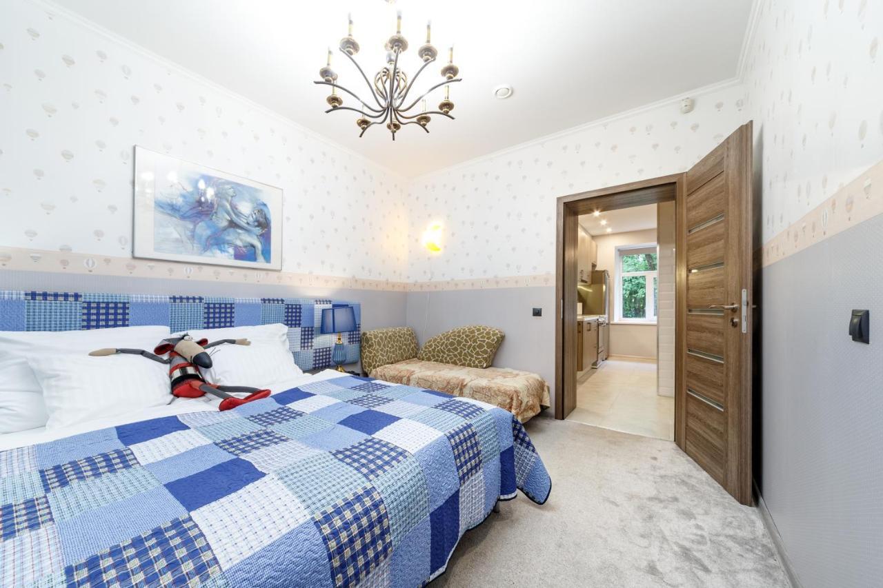 Parkcosylux Two Bedrooms Apart Free Parking Riga Exterior photo