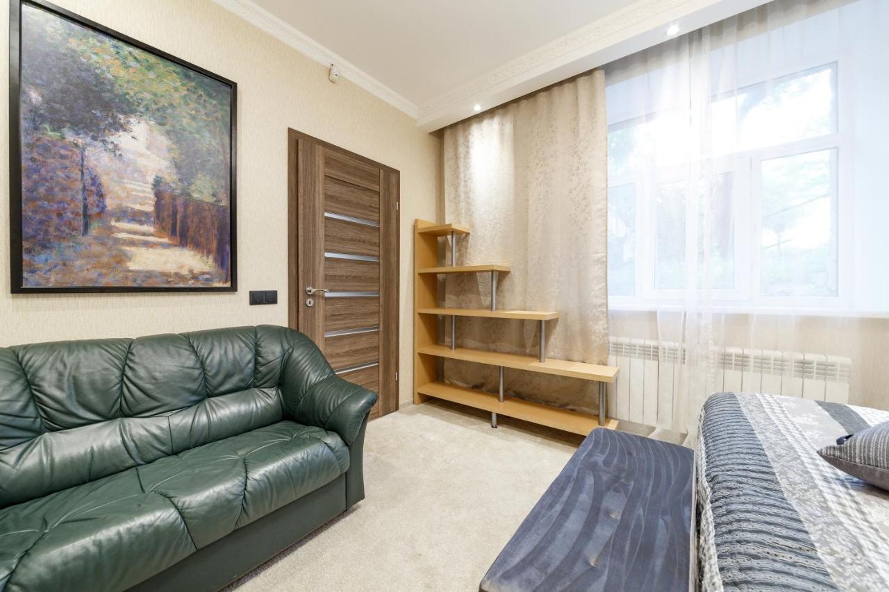 Parkcosylux Two Bedrooms Apart Free Parking Riga Exterior photo